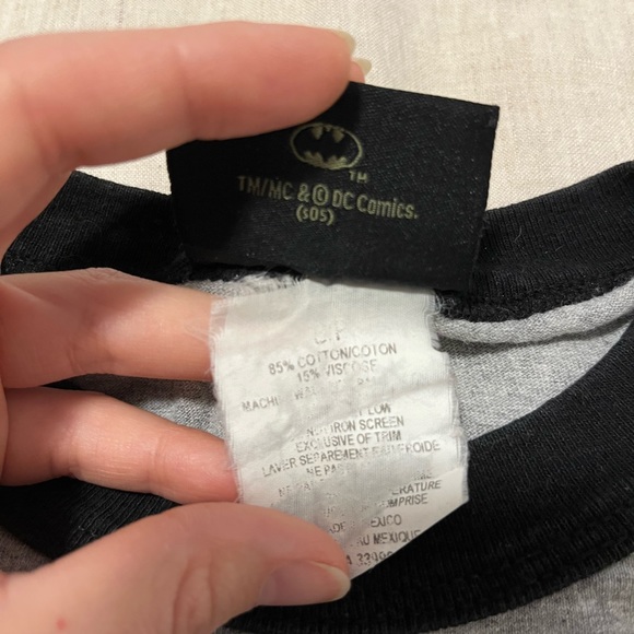 Batman t shirt size small unisex - Picture 2 of 2